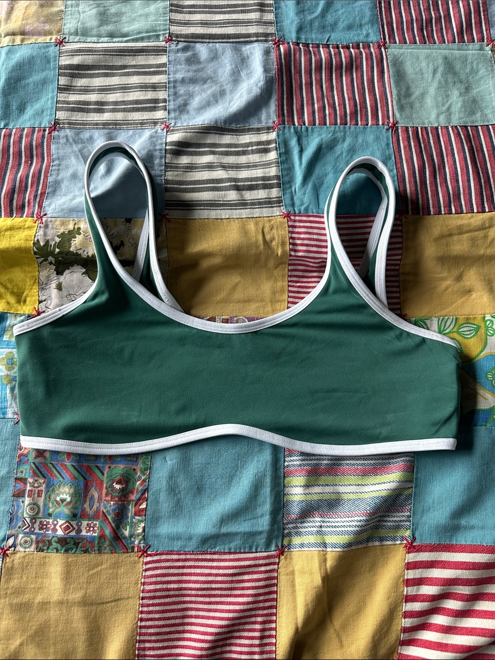Athleta Green Scoop Neck Women's Swim Top with White Trim